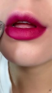 esok nak Try lah buat mcm ni ..cntikk betol ombre lips diaa weh | Make up by Bellaz