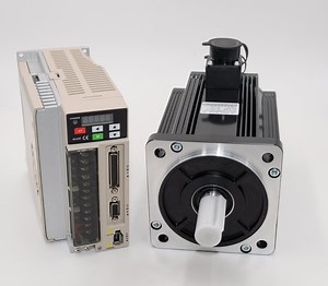 [Hot Item] 130sf-M05025 220V 1.3kw 5nm Servo Motor and Driver for CNC Machine