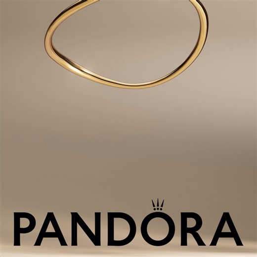 1.5K views · 13 reactions | オーガニックなフォルムで、あなたのクラシックなスタイルにひと味プラス。  #PandoraJewellery | Pandora | Facebook