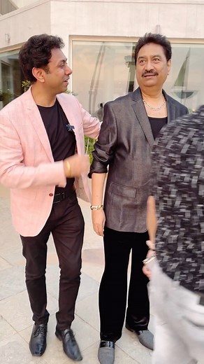 101K views · 567 reactions | Kumar Sanu’s favourite English word is full of encouragement for you to work hard and keep trying your best to achieve success in life. Make more English sentences such as this and write in comments. Follow Learn English with Awal page for more videos #reelsfb #success #bollywood #learnenglish #englishteacher | Learn English with Awal | Facebook