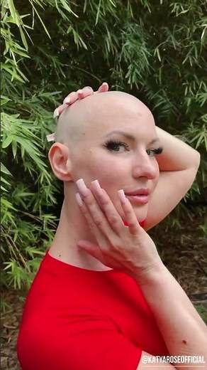 SHE ENJOYS SMOOTH BALD ✂️ #headshave #baldgirl #bald