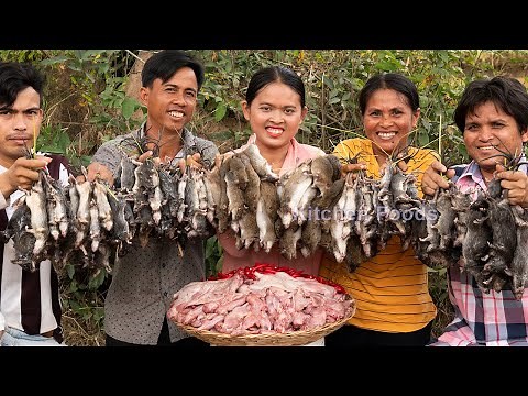 Cooking Deep Frying 500 Rats ​Spicy Sauce in My Homeland - Eating & Sharing Foods With My Villagers