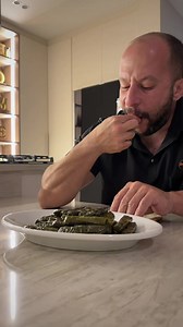 طريقة ورق عنب حامض وذايب – وصفة ورق عنب مضمونة