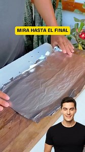 571K views · 5.9K reactions | Descubre este truco poco conocido con papel aluminio que puede protegerte de estafas con tarjetas o pagos por aproximación. Aprende cómo un simple pedazo de aluminio en tu billetera puede bloquear señales y evitar cargos no autorizados. Un tip fácil, rápido y muy útil para tu seguridad diaria. #seguridad #trucoscaseros #consejosutiles #papelaluminio #ahorro #ideaspracticas | Huerto Innovador | Facebook