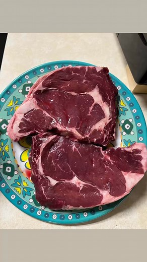 Fresh Local Beef Mill Iron V #beef #steak #hamburger 4424 Hwy 59 Cummings Ks 66016 | Ryan Vessar