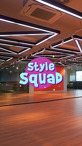 Keeping it comfy and chic in the office today. 😎 #AwesomeCX #AwesomeCulture #StyleSquad | Awesome CX