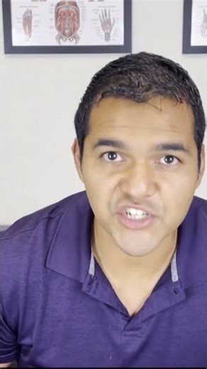 18 reactions · 6 comments | Check out this quick at-home knee pain relief trick! #kneepain #kneepainrelief #physicaltherapy #physicaltherapist #pt | El Paso Manual Physical Therapy | Facebook