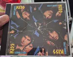 Kiss - Crazy Nights