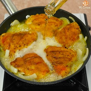 736K views · 4.4K reactions | Esta receta de pollo dará envidia a cualquier chef. Cena fácil y súper deliciosa. | Mi Cocina | Facebook