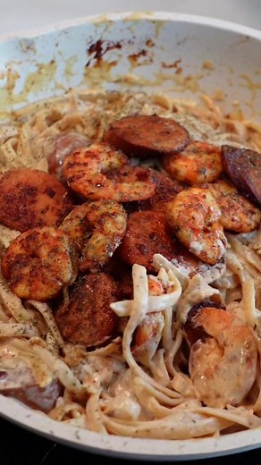 Cajun Shrimp Alfredo Pasta ❤️ #cooking #cookingtutorial #pasta #pastarecipe #cajunpasta #alfredo #alfredopasta #cajunshrimp #pastalover | Ysa Crave Rave