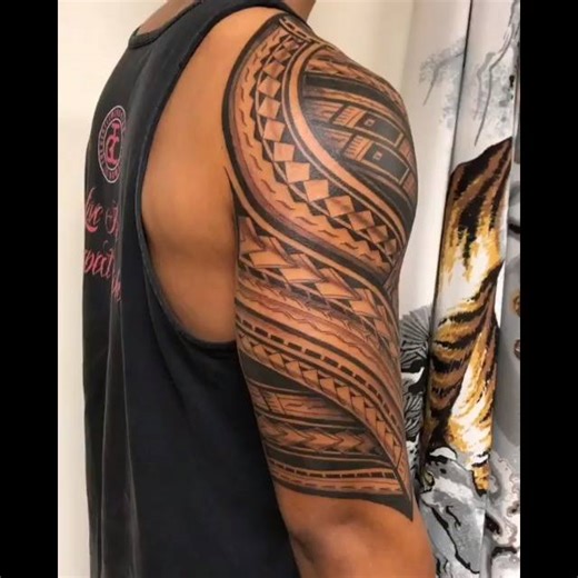 38K views · 2.4K reactions | Polynesian sleeve made by Tattoo Rich - Oahu, Hawaii. @tattoorich  #TATTOODO | Tattoodo | Facebook