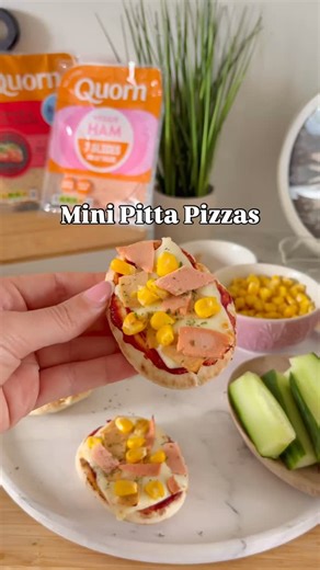 MINI PITTA PIZZAS WITH QUORN 🫶 ad Need a back to school lunchbox idea? These mini pitta pizzas made with @quorn_uk Veggie Ham and Tomato & Basil Slices are a total win 🙌 Just spread tomato puree on mini pittas, sprinkle with cheese, add the chopped Quorn deli slices sweetcorn and bake until golden ✨ These are delicious hot or cold and the Quorn deli slices also work so well in sandwiches, wraps, salads etc . We popped them in a lunchbox with some of the Quorn Picnic Eggs too which are our go-t