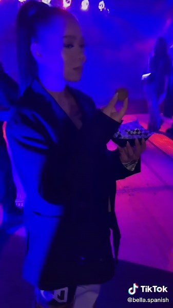 Bella Poarch: La Révolution TikTok