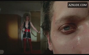 Corinne Russell Sexy Scene in Highlander