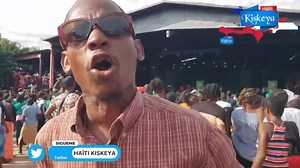 Yon militan debake nan fèt manman yo Claude Joseph tap fè nan palè minisipal delmas 33 a pou fout Smith Augustin yon souflèt deblozay manke pete | Haiti Kiskeya