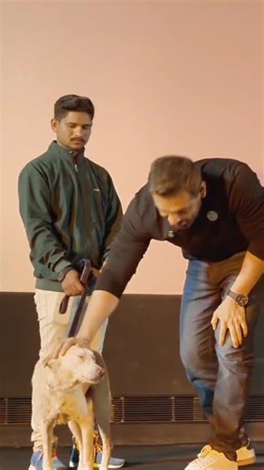 John Abraham meets Oslo and Shera