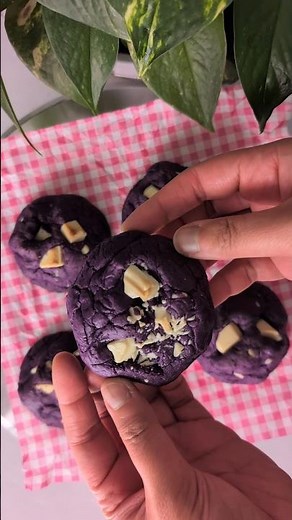 so easy to fall in love with these ube cookies 💜🍪 #ubecookies #purpleyam #baking #filipinofood