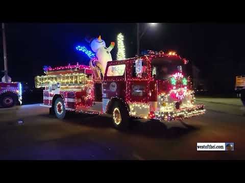 2023 Growing With Bristol Holiday Parade scenes