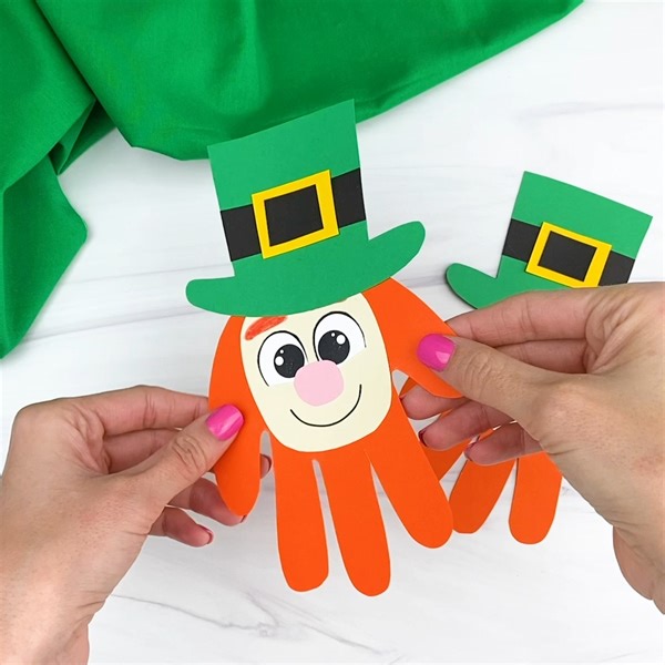 6K views · 168 reactions | 李 Handprint Leprechaun Craft ✂️ Get the template on the blog | Simple Everyday Mom | Facebook