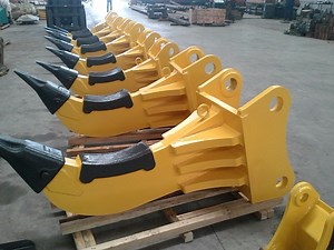 [Hot Item] Ligong Brand Excavator Attachment Excavator Ripper Tooth for Bobcat 320 332 25-30ton Excavator