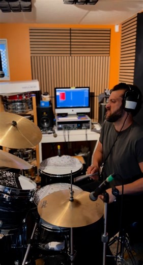 Mario Telaro grooving hard in the studio with his full Contact setup. The 14" Contact Hats are sounding super clear and crisp. Are they part of your Dream Cymbals setup? Mario is playing: 14" Contact Hi-Hats 18" Contact Crash 22" Contact Crash/Ride #Drums #Drummer #Drumming #DrumLife #DrumKit #Cymbals #InstaDrummer #DrumPractice #DrumSetup #StudioDrums #DrumSolo #DrumLove #DrumGear #DreamCymbals | Dream Cymbals