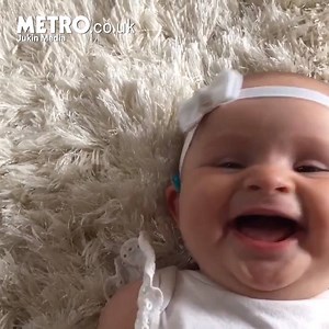 This baby's smile when she tries hearing aids for the first time ❤ | Metro