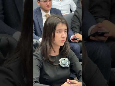 Rahbar va yoshlar uchrashuvi