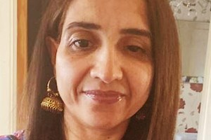 Tributes to 'caring' mum-of-5 who fell 150ft to her death from Durdle Door