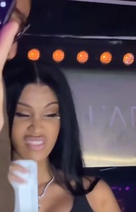 23K views · 157 reactions | Cardi B avoids rapping ‘Offset’ lyrics in Motorsport 勞 She really not feeling dude at all right now  or is it all a publicity stunt 樂類 | Moneyway Music Entertainment | Facebook