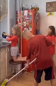 334K views · 1.4K reactions | Nemajú vaše deti motiváciu upratovať? Musíte ísť s dobou. | Každý deň nové vtipy | Facebook