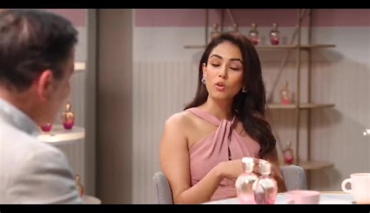 Unlock the world of perfumery with #NotesFromAPerfumer, featuring principal perfumer Ilias Ermenidis, the mastermind behind the SKINN Noura perfumes, in a captivating dialogue hosted by Mira Kapoor. #NotesFromAPerfumer #SKINNByTitan | GQ India | Facebook