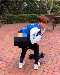 how to defend your girlfriend 👊 like my page for more comedy videos 👉 Alan Chikin Chow | Alan Chikin Chow