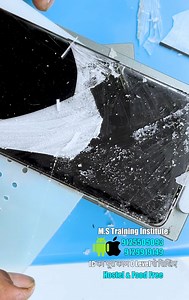 Glass को हटाना सीखे: Glass Remove Class... Glass Repairing का काम सीखे: #smartphone #msinstitute #mobilerepair #TechLife #diy #MobileDetailing #glassremove Deepak Nigam. | Deepak Nigam