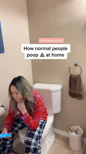 Asian Girl Toilet Humor: Nerdy Faery's Funny Bathroom Antics