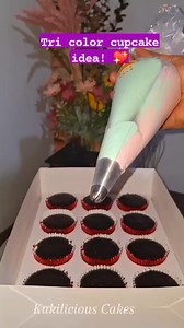 Tri Color Cupcake Idea! 😍 #fbreelsfypシ゚ #reelsfypシ #cakedecorator #caketutorial | Kukilicious Cakes