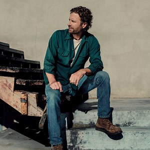 Aug 19, 2017: Dierks Bentley / Cole Swindell / Jon Pardi at Toyota Amphitheatre Wheatland, California, United States | Concert Archives