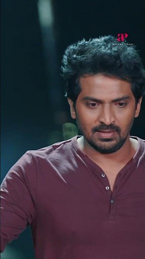 Watch full video👆Sixer Movie Scenes -#sixer #vaibhav #palaklalwani #sathish #radharavi#pugazh#shorts