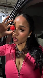 Ammi on Instagram: "Feeling extra sexy"