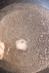 How to Make Homemade Potato Chips😱 🛒Potato chips knife: https://bit.ly/3e1Zso6 #dhgate #kitchen #home #hacks | DHgate