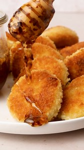 I've been obsessed with these peach goat cheese bites, and I'm so excited for you to try them too! Picture this: juicy peaches enveloped in creamy goat cheese, coated in a golden breadcrumb crust for a satisfying crunch. Yum, right? Serve them with homemade hot honey for a perfect balance of sweet, spicy, and savory flavors. Recipe in the caption! #peaches #goatcheese #hothoney #easyrecipes #appetizers #summerrecipes | The Live-In Kitchen