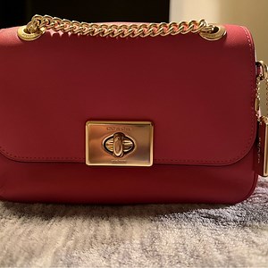 Coach pink Leather Shoulder Bag with Gold hardware never worn