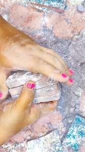 Gym Chalk Bars Crush Video #asmr_satisfyby_paro #viralreels #freshblockgymchalk #trendingreels #slatebars #gymchalk #trend #video #viral #trending #viralpost | Asmr_satisfyby_Paro