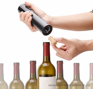 [Hot Item] Electric Wine Opener Handle Operating Wine Bottle Corkscrew Opener with Foil Cutter Battery Powered