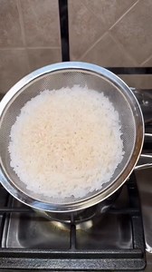 2.5M views · 7.8K reactions | Easy way to cook rice! #rice #cooking #recipe #lifehacks #fblifestyle #cookinghacks | Teo-Fatherhood | Facebook