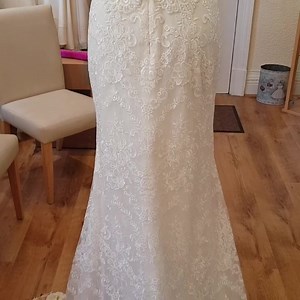 11 reactions | Beautiful 'Rose' the most gorgeous beaded lace, with the most comfortable stretchy lining, stunning train, embrace your curves and rock that ailse, in pure bridal style ❤ | Elegance Bridal Studio | Facebook