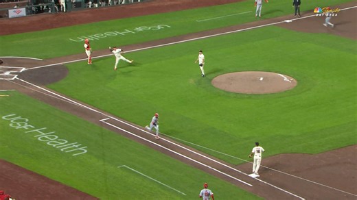 Gran jugada de Matt Chapman 