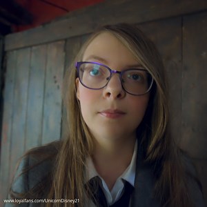 FFezine's Official Social Fan Page | LoyalFans