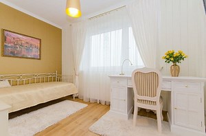 Charming Vintage Decor Ideas for Your Bedroom