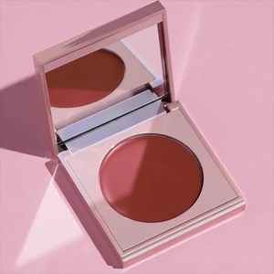 Only heart-eyes for our Nearly Wild Cream Blush! 😍 Try our lightweight, luminous Cream Blush that effortlessly melts into the skin for a gorgeous kiss of color on every skin tone! 👏🏿👏🏾👏🏽👏🏼 Plus, save 20% when you buy any* 3 items with code BUY3 at checkout, only at https://bit.ly/3mn145v 💕 - *Exclusions apply. | Sigma Beauty