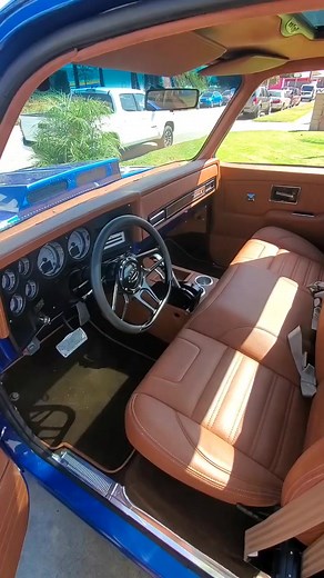 Tossing it back to @fra_nk1979 squarebody C10 featuring TMI 60” cruiser collection split bench seat, molded door panels, dash pad, headliner and sun visors!-#tmiproducts #chevyc10 #squarebody #classiccar #classictruck #c10trucks | TMI Products